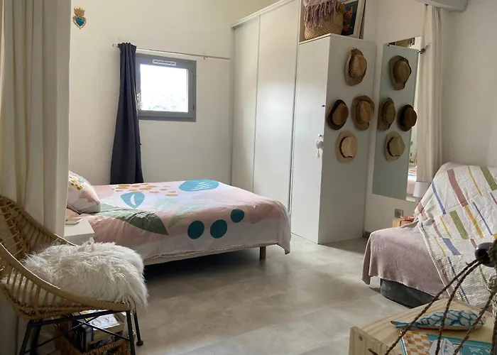 Corse Appt Cote * Calvi (Corsica)