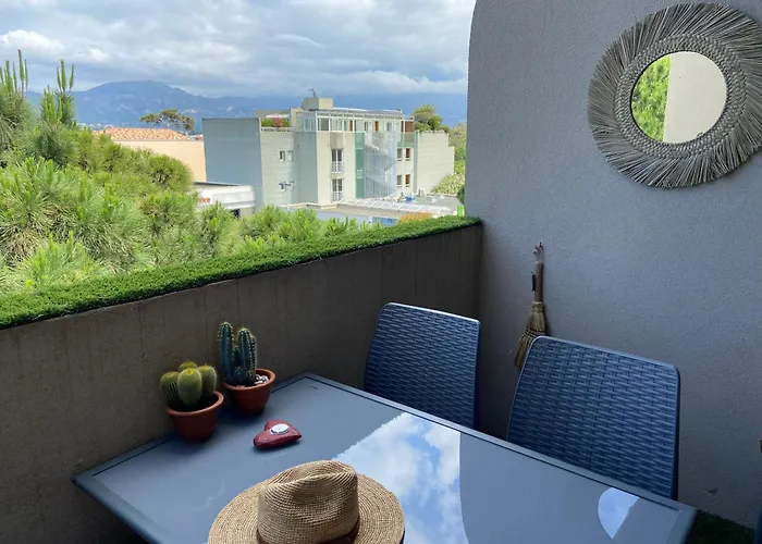 Corse Appt Cote Calvi (Corsica)